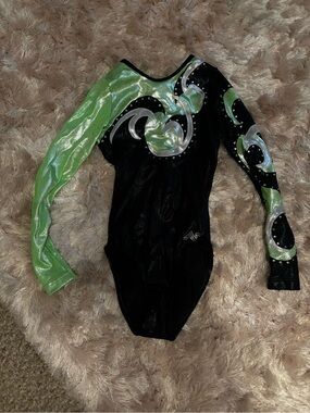 NWOT Alpha Factor Adult Medium Leotard